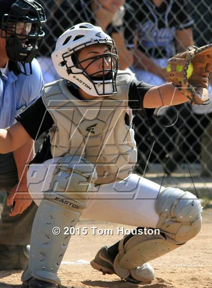 Thumbnail 1 in Arroyo @ Azusa photogallery.