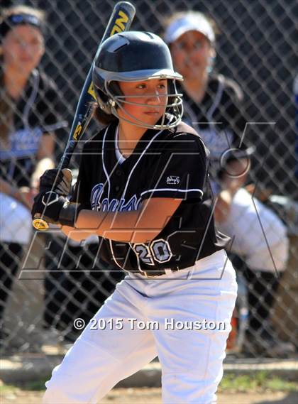Thumbnail 3 in Arroyo @ Azusa photogallery.