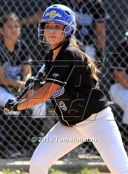Thumbnail 2 in Arroyo @ Azusa photogallery.