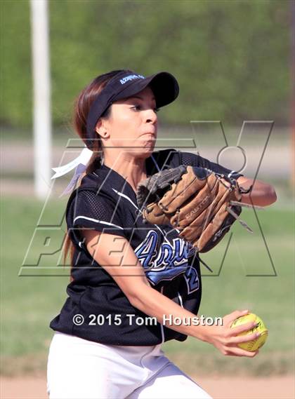 Thumbnail 1 in Arroyo @ Azusa photogallery.