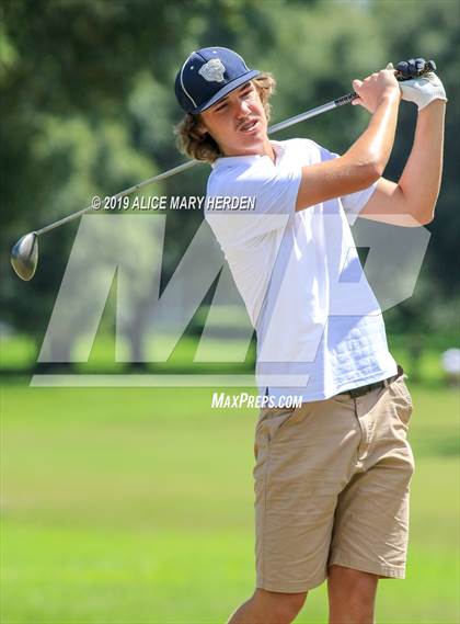 Thumbnail 1 in Hernando vs Central  photogallery.
