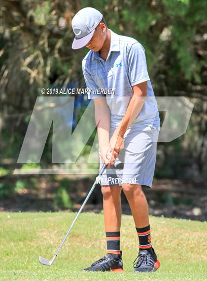 Thumbnail 2 in Hernando vs Central  photogallery.