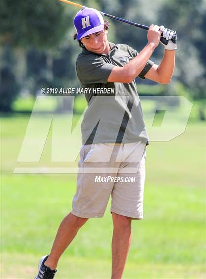 Thumbnail 1 in Hernando vs Central  photogallery.