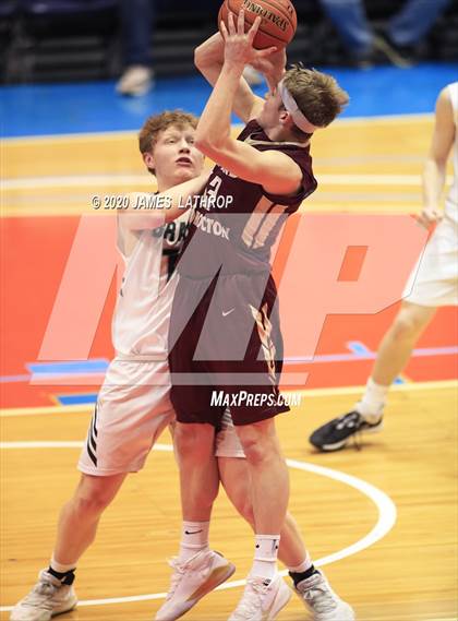 Thumbnail 3 in Avon vs. Wayland-Cohocton (Section V Class B2 Final) photogallery.