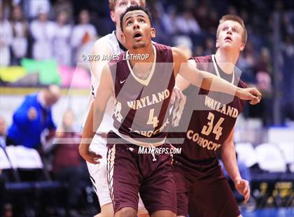 Thumbnail 2 in Avon vs. Wayland-Cohocton (Section V Class B2 Final) photogallery.