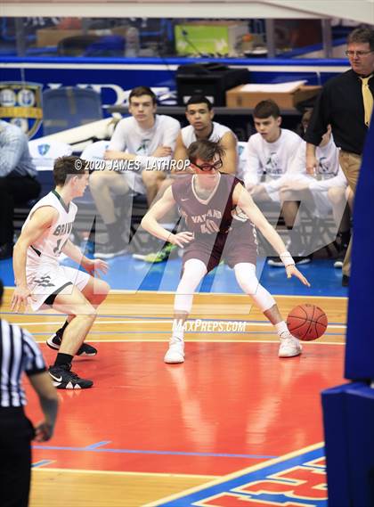 Thumbnail 3 in Avon vs. Wayland-Cohocton (Section V Class B2 Final) photogallery.