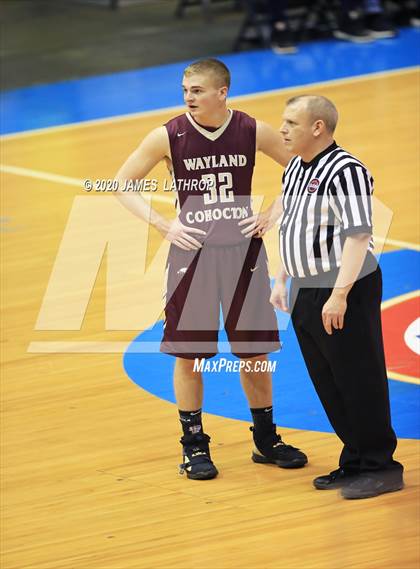 Thumbnail 3 in Avon vs. Wayland-Cohocton (Section V Class B2 Final) photogallery.