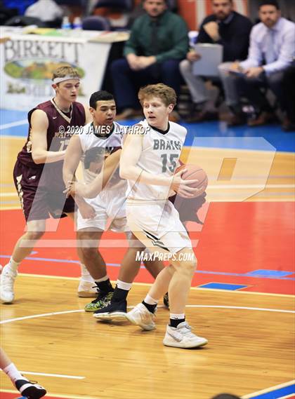 Thumbnail 1 in Avon vs. Wayland-Cohocton (Section V Class B2 Final) photogallery.