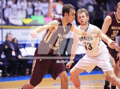Thumbnail 1 in Avon vs. Wayland-Cohocton (Section V Class B2 Final) photogallery.
