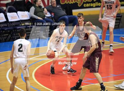 Thumbnail 2 in Avon vs. Wayland-Cohocton (Section V Class B2 Final) photogallery.