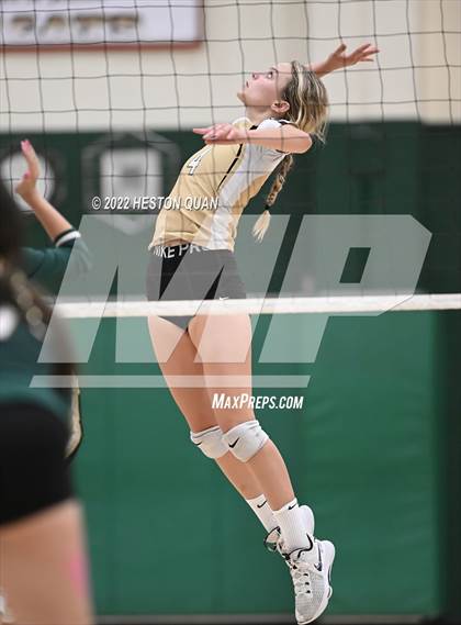 Thumbnail 3 in Canyon @ Brea Olinda photogallery.
