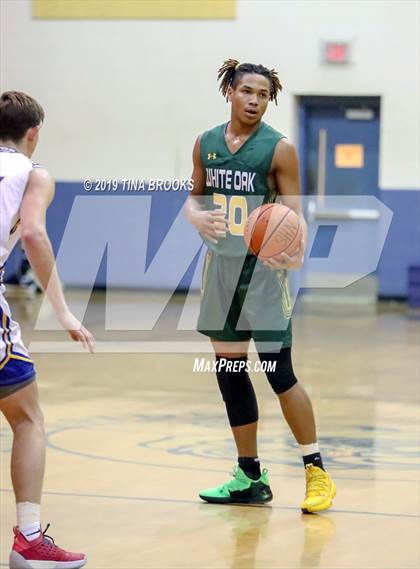 Thumbnail 1 in Richlands vs. White Oak photogallery.