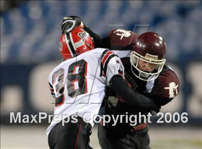 Thumbnail 3 in Orchard Park vs. Clarence (Section 6 Championship) photogallery.