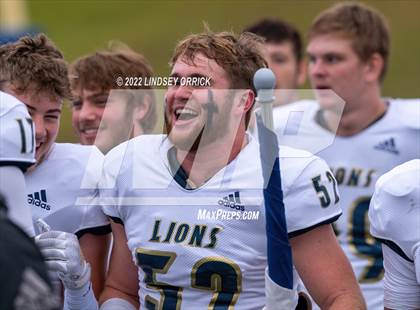 Thumbnail 1 in Fort Bend Marshall vs. Lake Creek (UIL 5A D2 Region III Regional Playoff) photogallery.