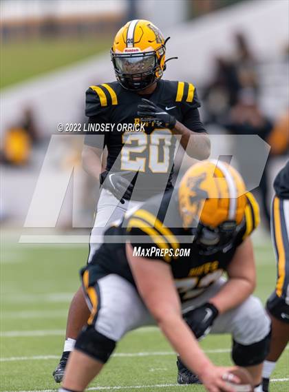 Thumbnail 1 in Fort Bend Marshall vs. Lake Creek (UIL 5A D2 Region III Regional Playoff) photogallery.
