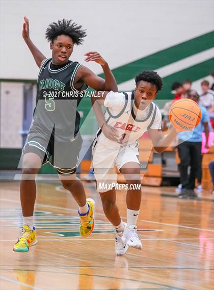 Thumbnail 2 in Mountain Ridge vs. Ironwood photogallery.