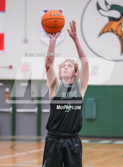 Thumbnail 2 in Mountain Ridge vs. Ironwood photogallery.
