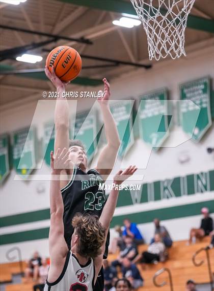 Thumbnail 2 in Mountain Ridge vs. Ironwood photogallery.