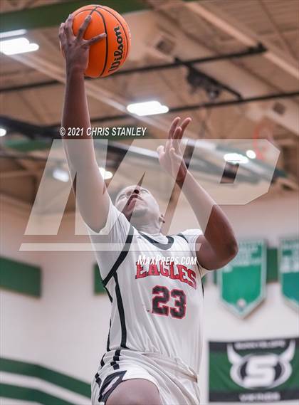 Thumbnail 1 in Mountain Ridge vs. Ironwood photogallery.