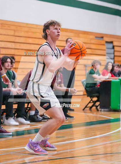 Thumbnail 3 in Mountain Ridge vs. Ironwood photogallery.