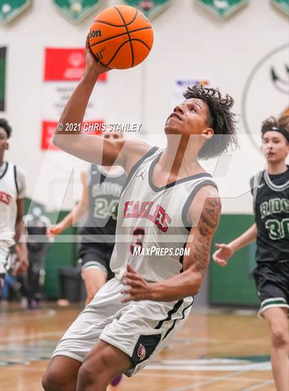 Thumbnail 3 in Mountain Ridge vs. Ironwood photogallery.