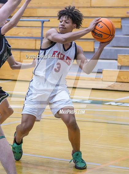 Thumbnail 1 in Mountain Ridge vs. Ironwood photogallery.