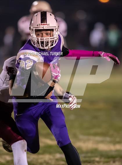 Thumbnail 1 in Los Molinos vs. Big Valley (NS 8 Man Final) photogallery.