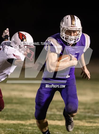 Thumbnail 3 in Los Molinos vs. Big Valley (NS 8 Man Final) photogallery.