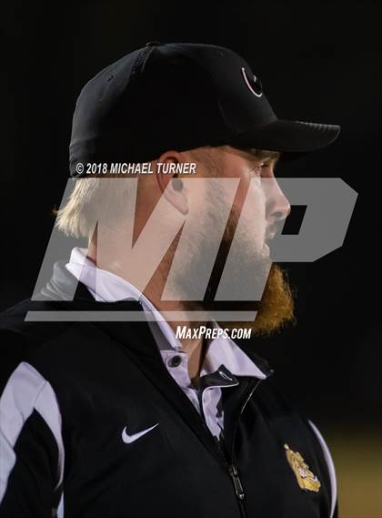 Thumbnail 2 in Los Molinos vs. Big Valley (NS 8 Man Final) photogallery.