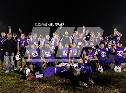 Thumbnail 3 in Los Molinos vs. Big Valley (NS 8 Man Final) photogallery.