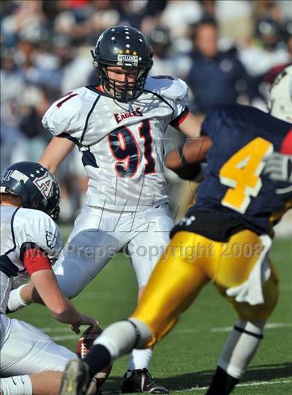Thumbnail 3 in Stony Point vs. Allen (Class 5A Division II state semifinals) photogallery.