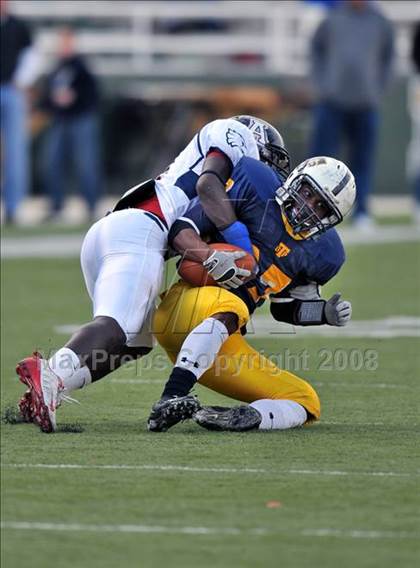 Thumbnail 1 in Stony Point vs. Allen (Class 5A Division II state semifinals) photogallery.