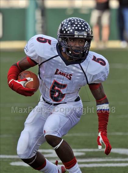 Thumbnail 1 in Stony Point vs. Allen (Class 5A Division II state semifinals) photogallery.