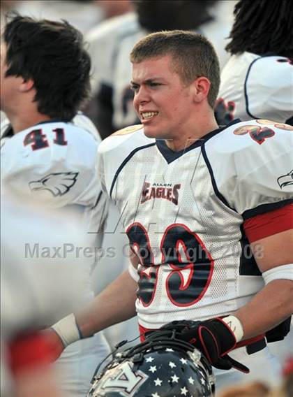 Thumbnail 1 in Stony Point vs. Allen (Class 5A Division II state semifinals) photogallery.