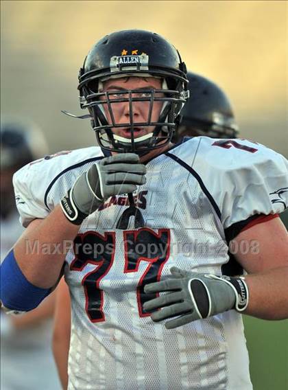 Thumbnail 2 in Stony Point vs. Allen (Class 5A Division II state semifinals) photogallery.