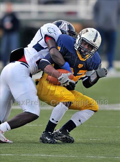 Thumbnail 1 in Stony Point vs. Allen (Class 5A Division II state semifinals) photogallery.