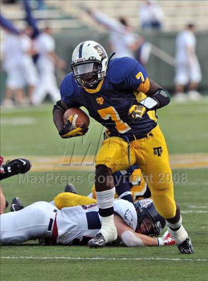 Thumbnail 3 in Stony Point vs. Allen (Class 5A Division II state semifinals) photogallery.