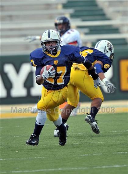 Thumbnail 2 in Stony Point vs. Allen (Class 5A Division II state semifinals) photogallery.