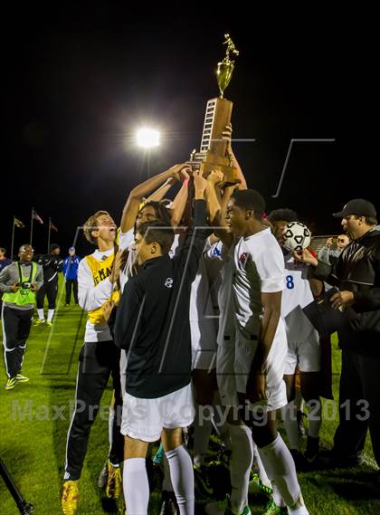 Thumbnail 3 in Gonzaga vs DeMatha (WCAC Final) photogallery.