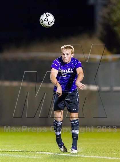 Thumbnail 3 in Gonzaga vs DeMatha (WCAC Final) photogallery.