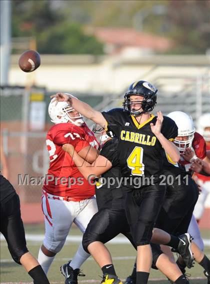 Thumbnail 2 in Cabrillo @ Santa Maria photogallery.