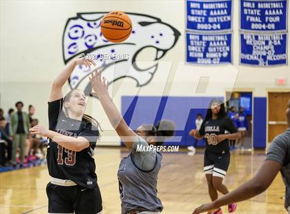 Thumbnail 1 in Luella vs St. Francis (Battle-On-The-Mountain Classic) photogallery.