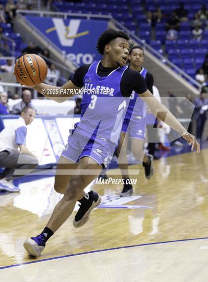 Thumbnail 2 in San Antonio Sports 6A All-Star Game photogallery.