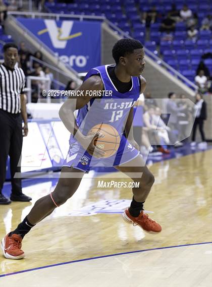 Thumbnail 2 in San Antonio Sports 6A All-Star Game photogallery.
