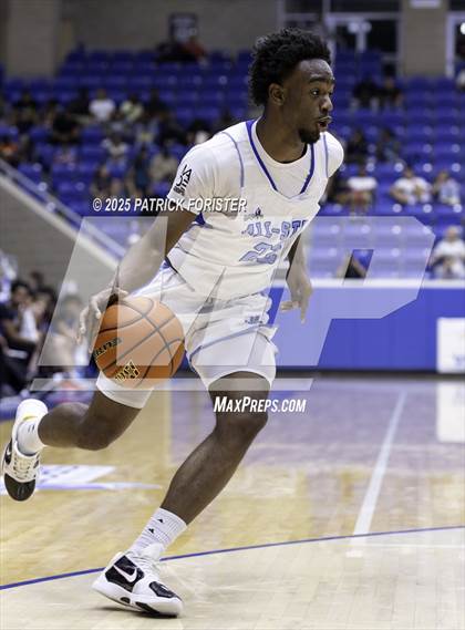 Thumbnail 1 in San Antonio Sports 6A All-Star Game photogallery.