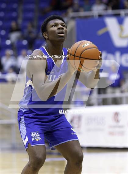Thumbnail 1 in San Antonio Sports 6A All-Star Game photogallery.