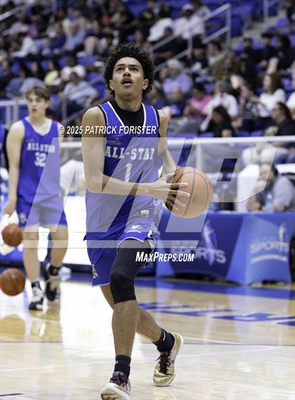 Thumbnail 2 in San Antonio Sports 6A All-Star Game photogallery.