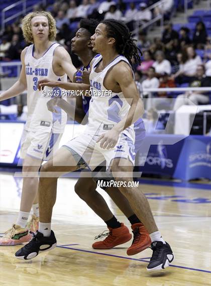 Thumbnail 1 in San Antonio Sports 6A All-Star Game photogallery.