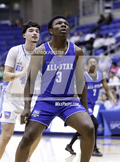 Thumbnail 2 in San Antonio Sports 6A All-Star Game photogallery.