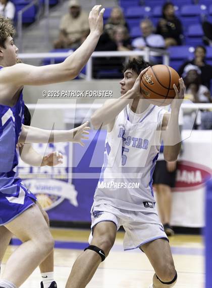 Thumbnail 2 in San Antonio Sports 6A All-Star Game photogallery.